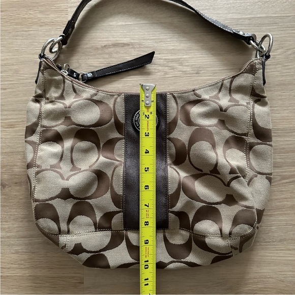 Coach logo canvas bag with dust bag - Picture 4 of 17